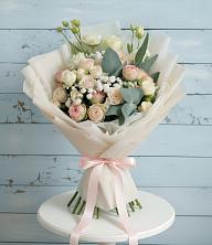 Букет цветов из:  Розы и Лизиантусы в Мишкинской