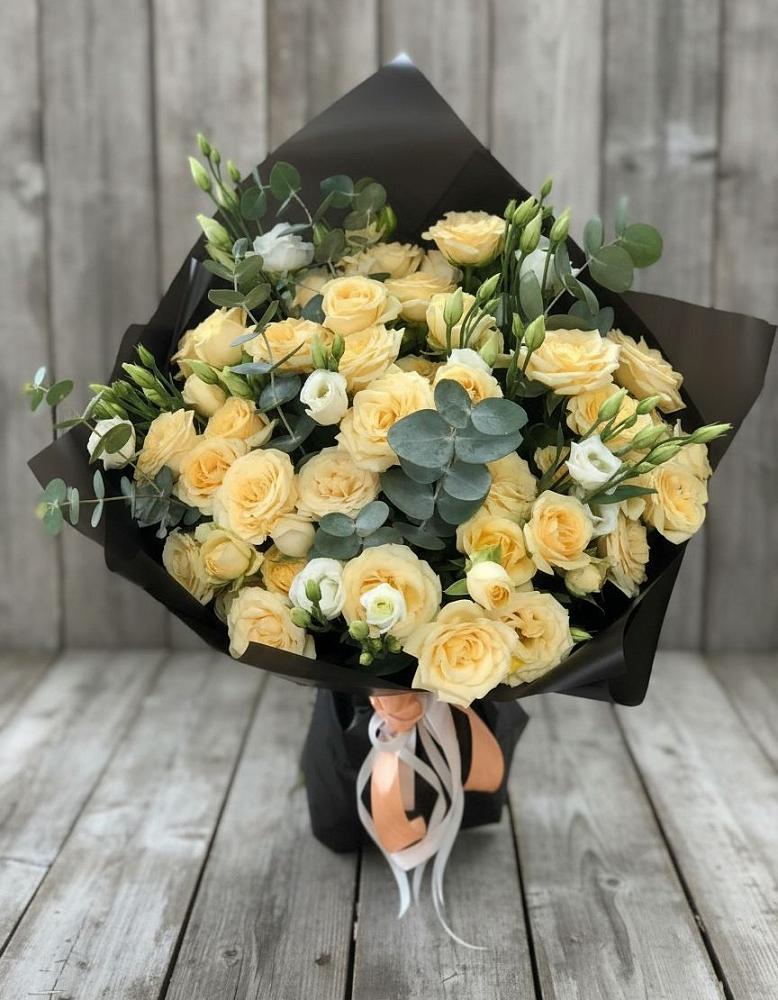 Букет цветов из: Розы и Лизиантусы в Мишкинской