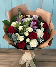 Букет цветов из:  Розы и Альстромерии в Мишкинской