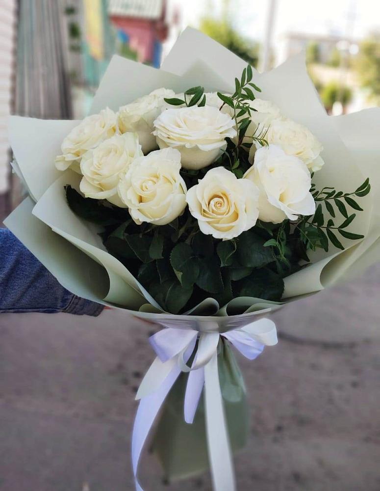 Букет Белые розы Проуд в Мишкинской