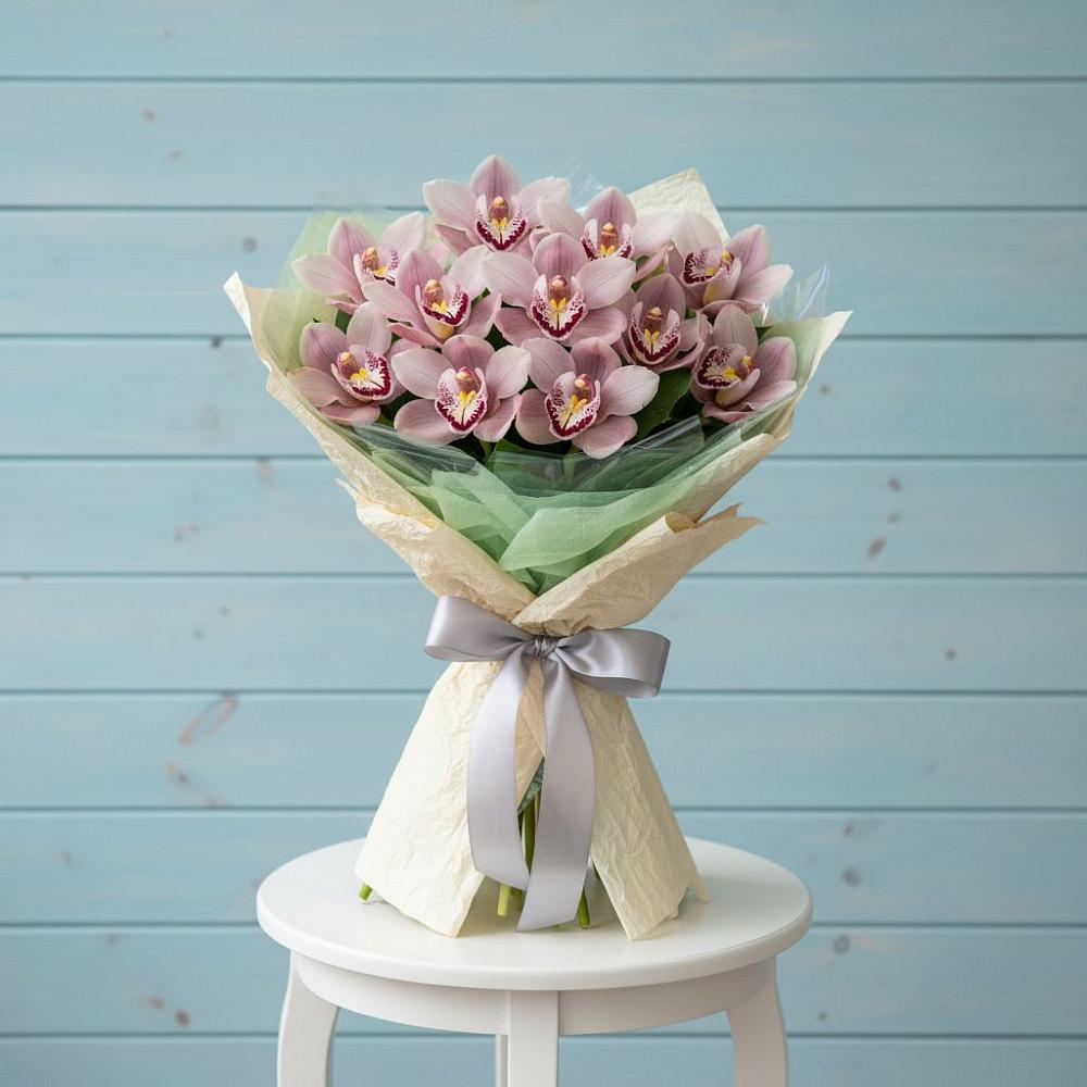 Букет цветов из: Орхидеи и Розы в Мишкинской