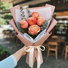 Букет цветов из:  Розы #REPLACE_PRED# Мишкинской