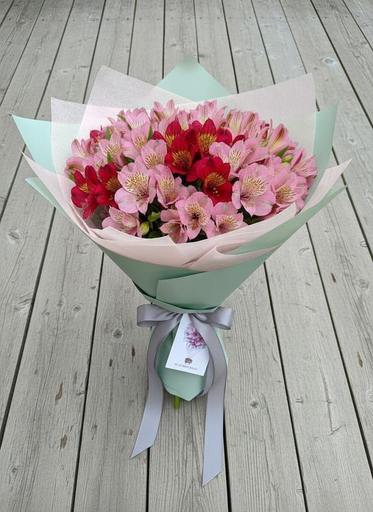 Букет цветов из: Альстромерии в Мишкинской