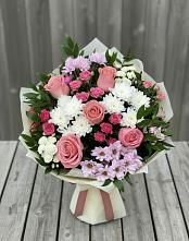 Букет цветов из:  Альстромерии, Гвоздики, Розы и Хризантемы #REPLACE_PRED# Мишкинской