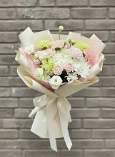 Букет цветов из:  Гвоздики, Розы, Лизиантусы и Хризантемы в Мишкинской