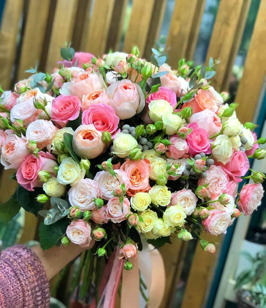 Букет цветов из: Розы в Мишкинской