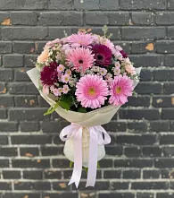 Букет цветов из:  Герберы и Хризантемы в Мишкинской