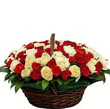 Премиум букет из: Розы #REPLACE_PRED# Мишкинской