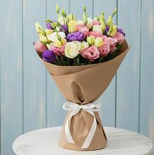 Букет цветов из:  Лизиантусы в Мишкинской